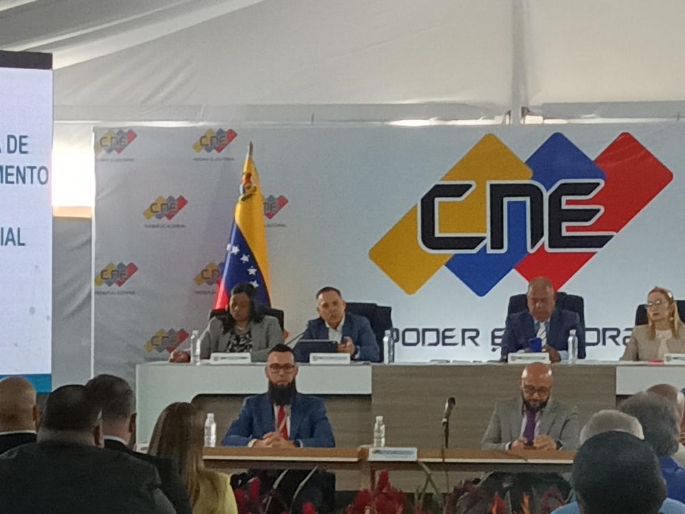 Carlos Quintero, vicepresidente del CNE.