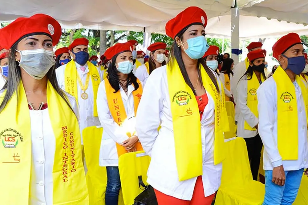 Médicos Integrales Comunitarios