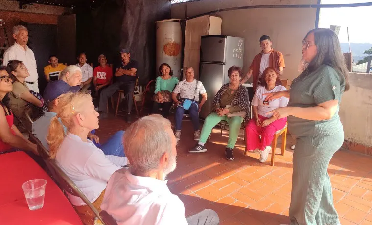 Andrea Tavares de La Causa R, sale de la clandestinidad tras 18 meses y exige celeridad en la Amnistía