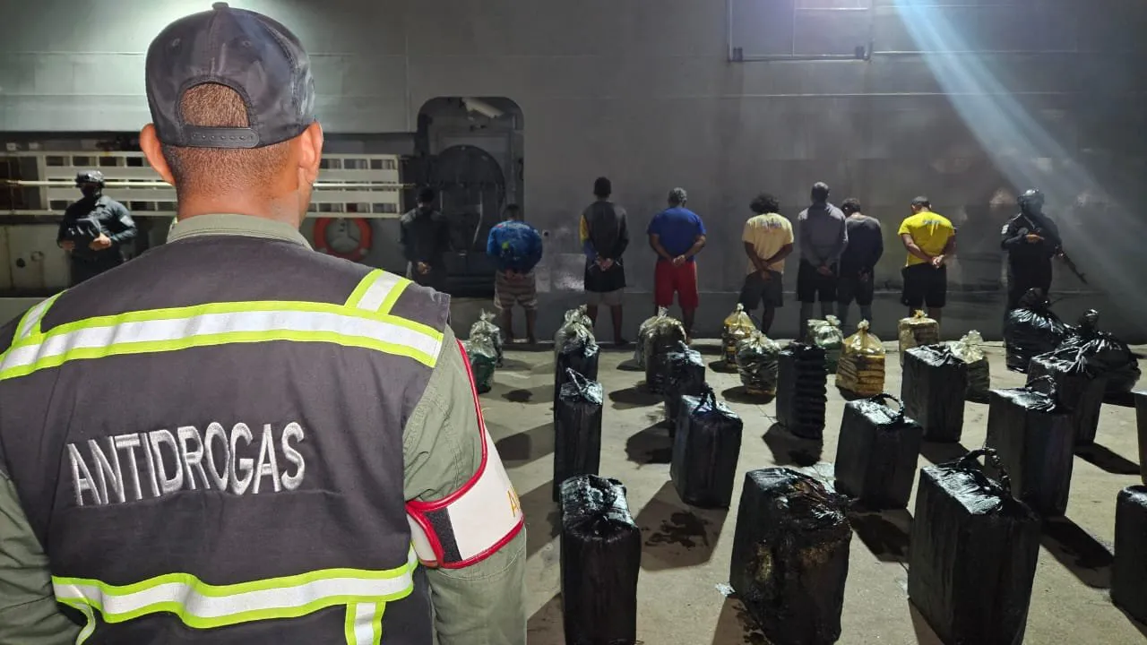 Venezuela decomisa una tonelada y media de droga