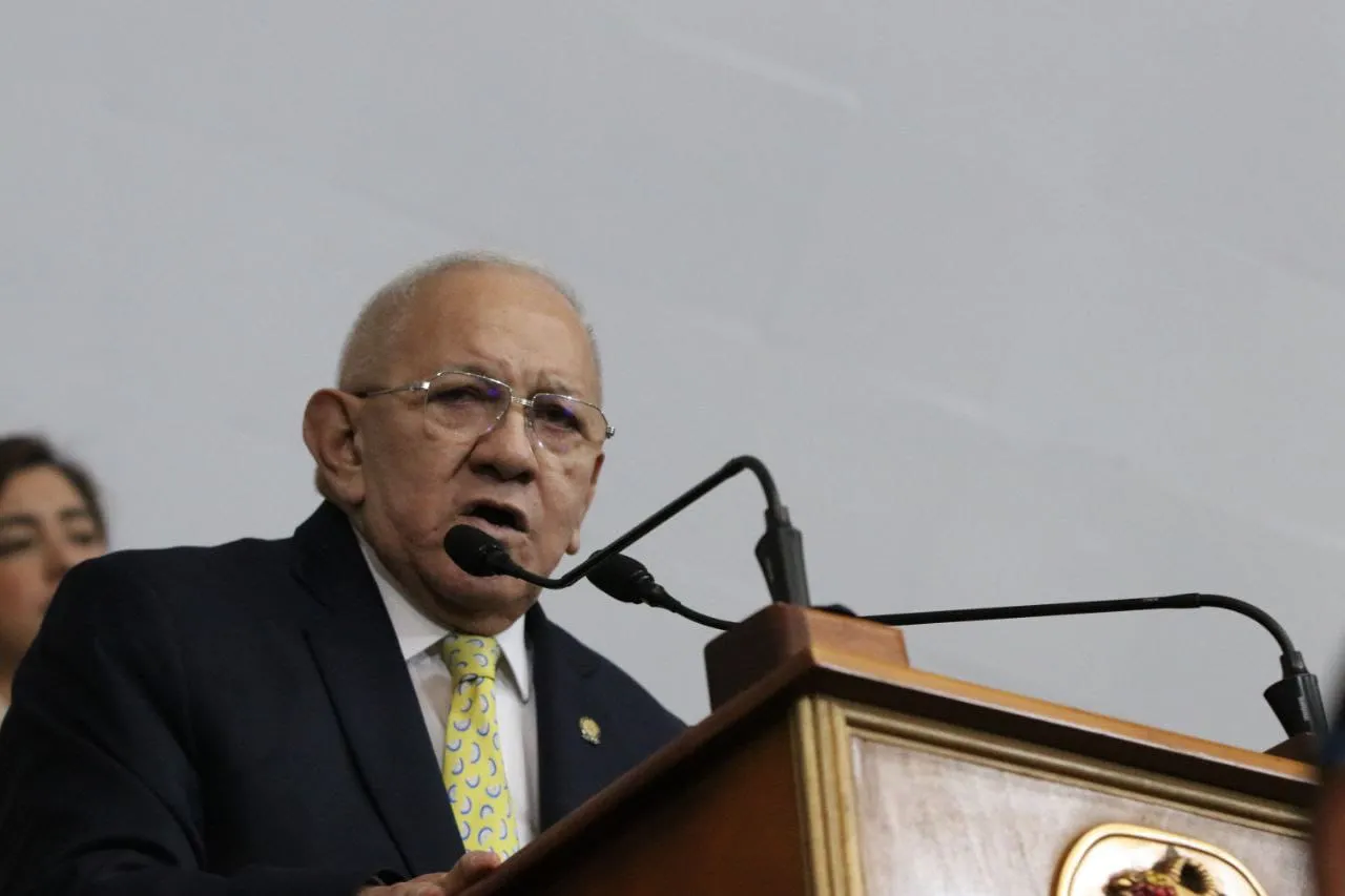 Bernabé Gutiérrez, secretario general del partido Acción Democrática (AD).