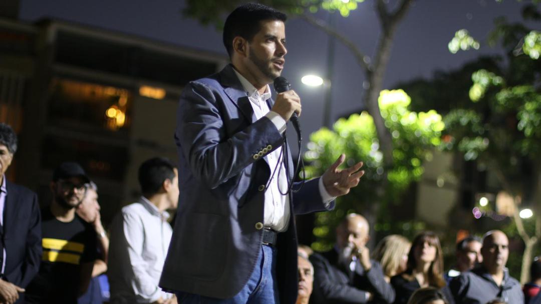 Jesús Yánez, dirigente político.