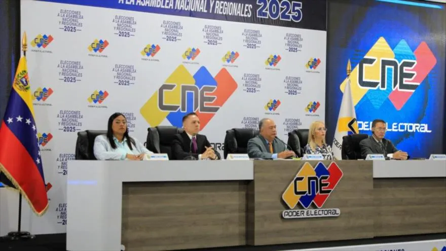 CNE de Venezuela da credenciales a nuevos diputados de Asamblea Nacional