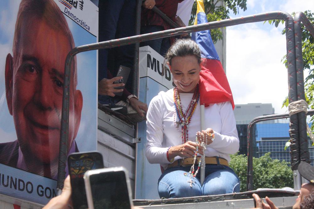María Corina Machado, dirigente opositora venezolana en Las Mercedes, Baruta. Foto: José Mireles Alcalá / ElMartilloVen.