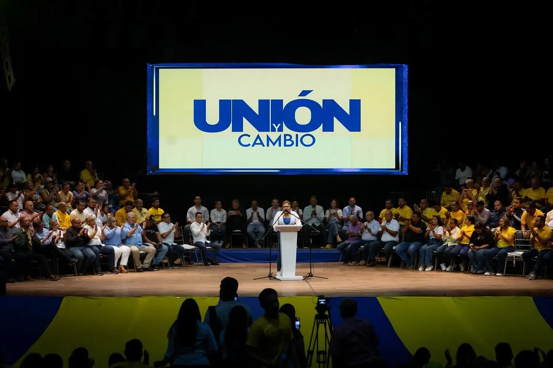 Plataforma Unión y Cambio