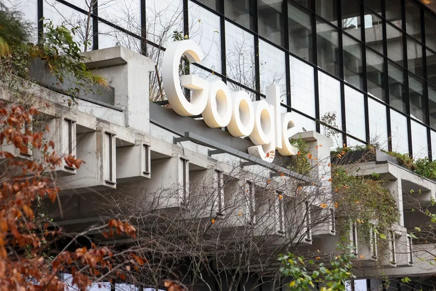 Logo de Google. EFE/EPA/Sarah Yenesel