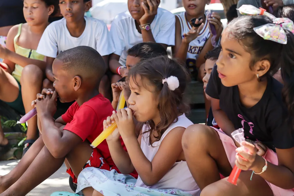 Organización Venezuela Te Ayuda Foundation realiza jornada para atender niños en La Guaira. Foto: Mario Flores - ElMartilloVen