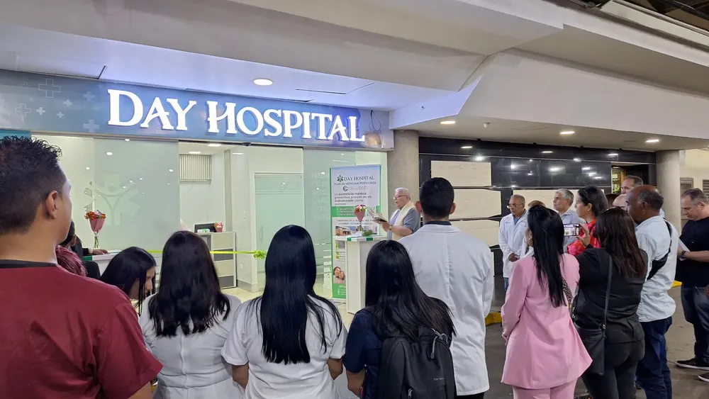 Day Hospital, Centro Comercial Ciudad Tamanaco (CCCT).