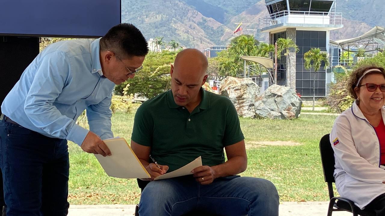 Héctor Rodríguez, gobernador del estado Miranda.