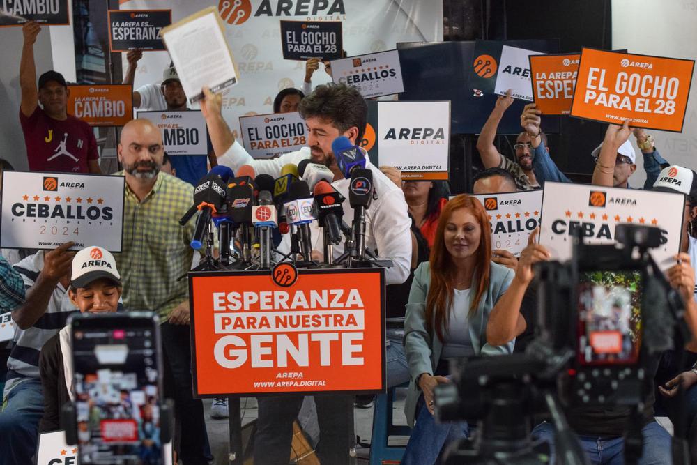 Daniel Ceballos, candidato presidencial del pertido Arepa Digital.