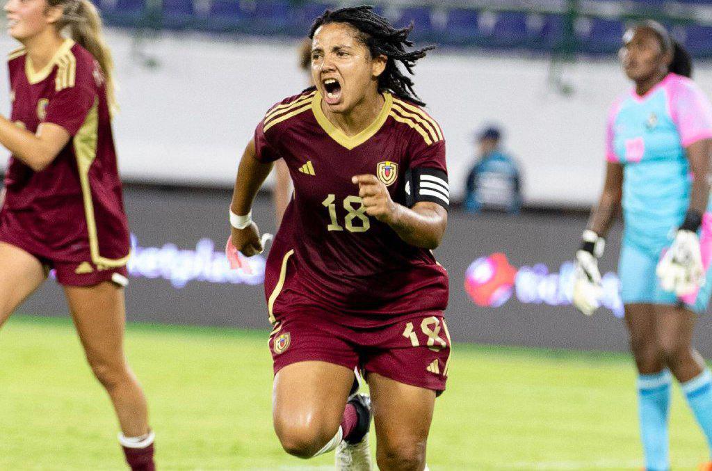 Ysaura Viso, futbolista de la Selección Vinotinto Femenina. 