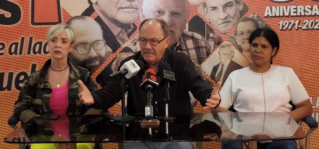 Felipe Mujica, secretario general del Movimiento al Socialismo MAS.